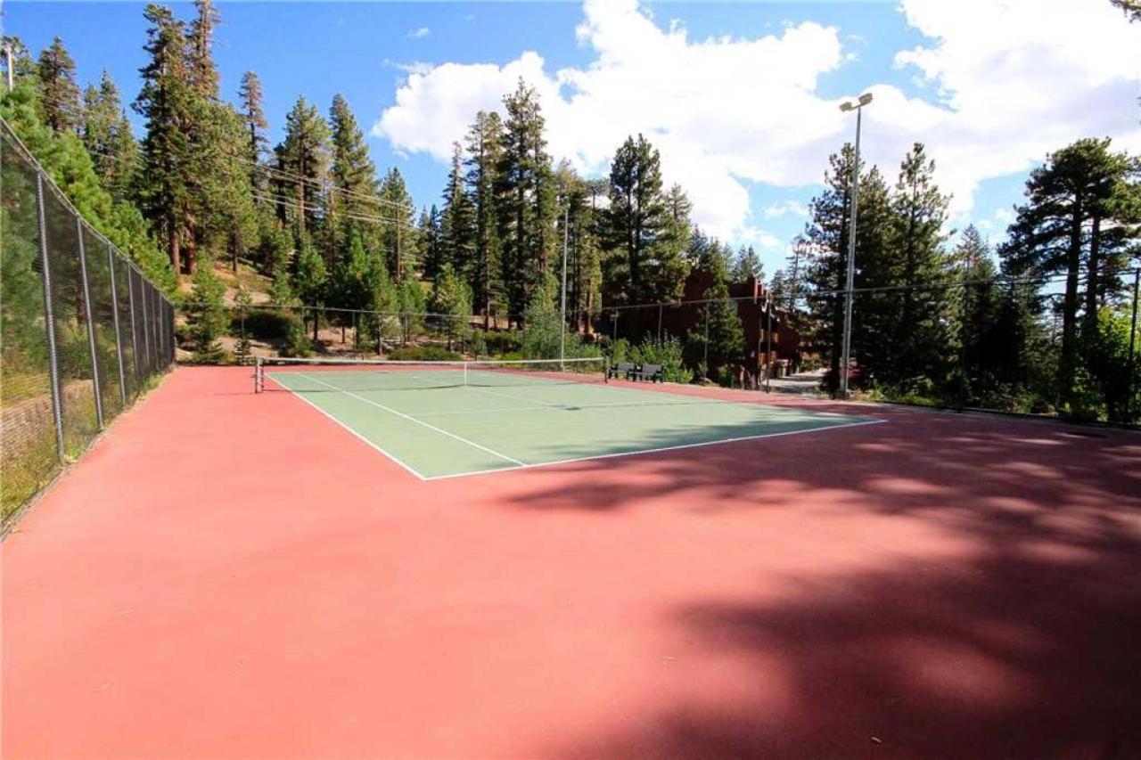 Mammoth Ski & Racquet 30 Mammoth Lakes Quarto foto